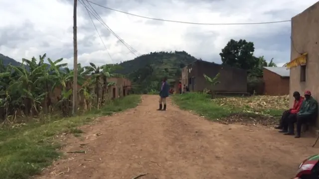 Umudugudu wa Rwitongo ku mupaka wa Cyanika uhuza u Rwanda na Uganda