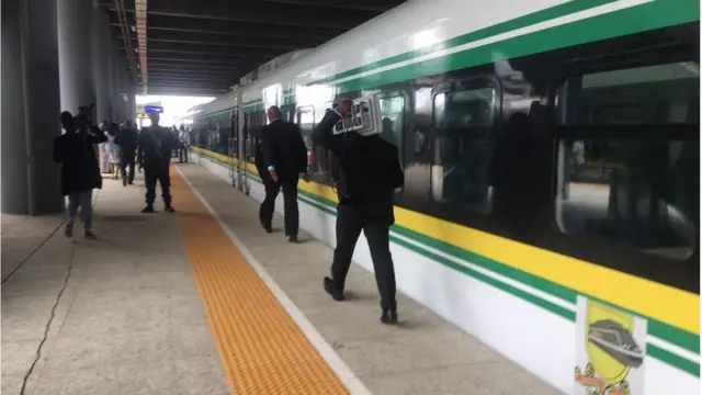 President Muhammadu Buhari commission Lagos - Ibadan railway line