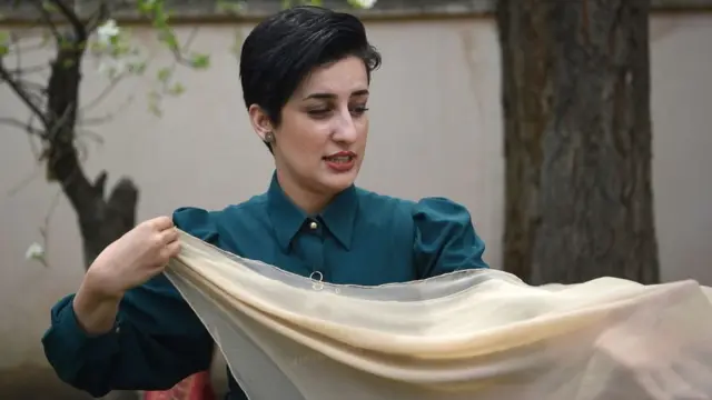 فرحناز فروتن