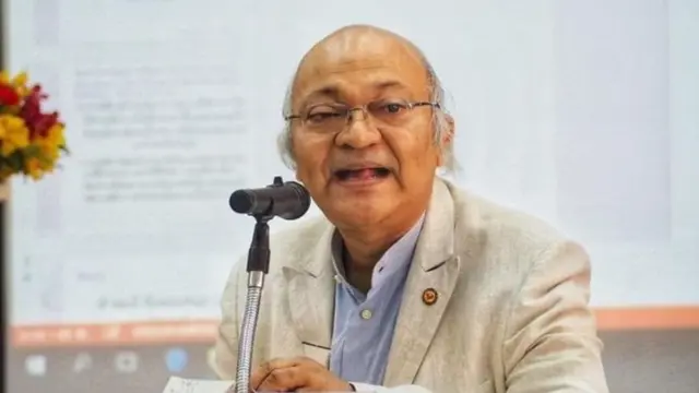 ชัยวัฒน์ สถาอานันท์ กีรตยาจารย์แห่งมหาวิทยาลัยธรรมศาสตร์