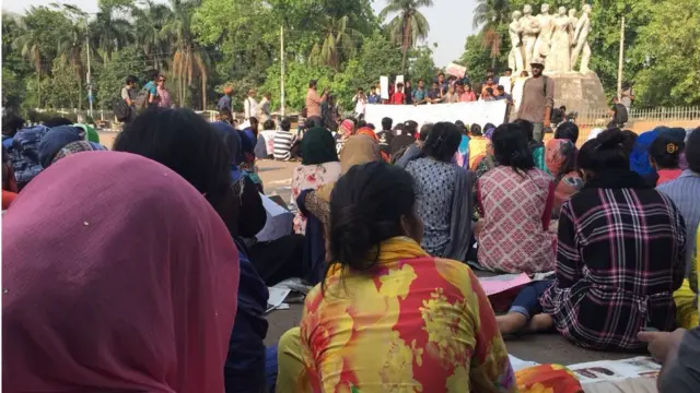 কোটা সংস্কারের আন্দোলনে মেয়েদের উপস্থিতি খুবই চোখে পড়ার মতো।