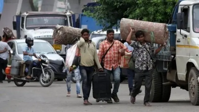 કાશ્મીરી યાત્રીઓ