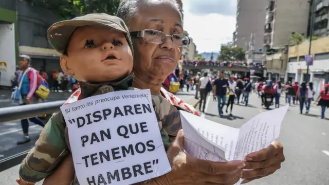 Opositores y partidarios del gobierno se movilizaron en Venezuela este jueves, con motivo de la toma de posesión de Maduro.