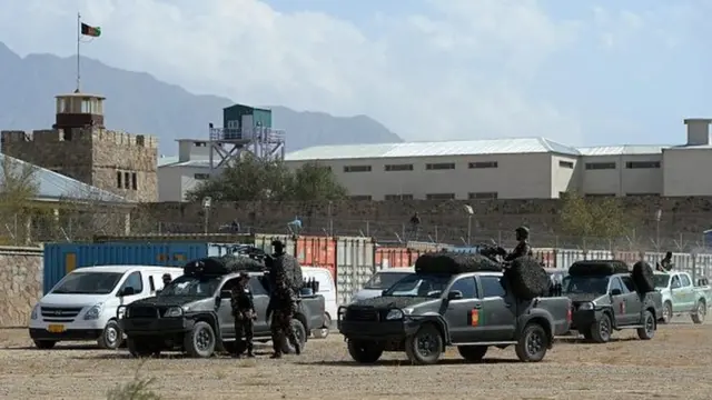 د ملي امنیت سرتېري