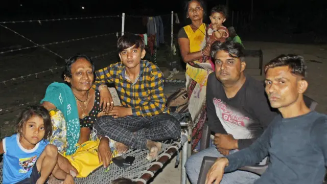 మాను, గోపాల్