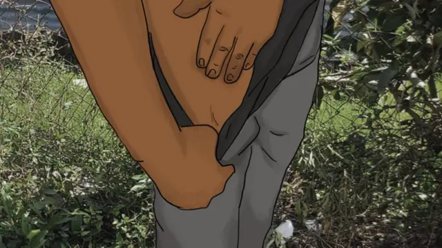 Eduardo mostrando la marca que le hicieron