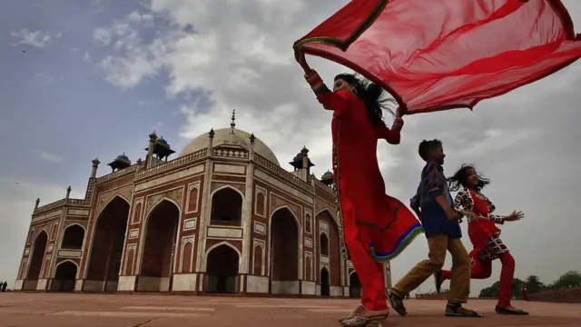 हुमायूं का मक़बरा