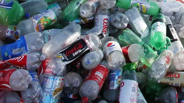 Sampah plastik sekali pakai