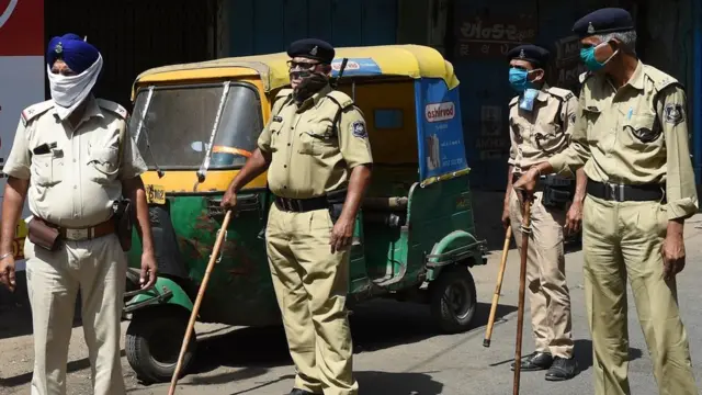 ગુજરાત પોલીસ