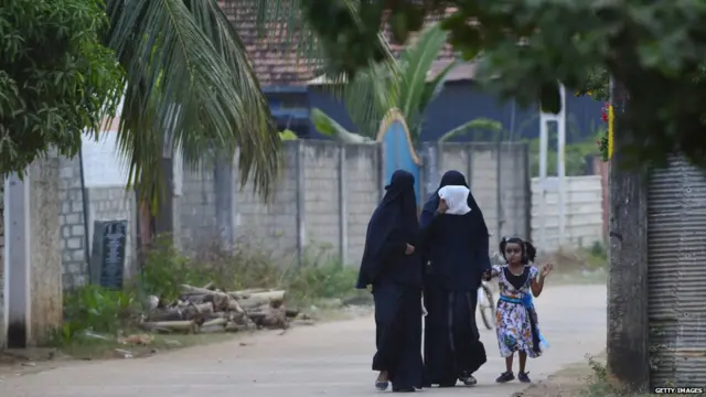 ප්‍රහාරයෙන් පසු ජන ශූන්‍ය ප්‍රදේශ