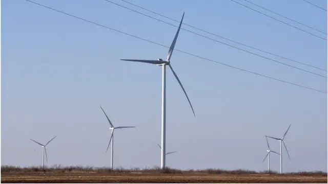 Українська "зелена" енергетика високими тарифами привабила як іноземних, так і внутрішніх інвесторів