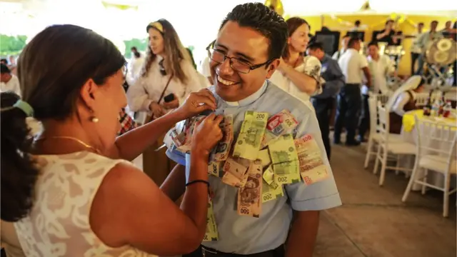 Ordenación del padre Miguel