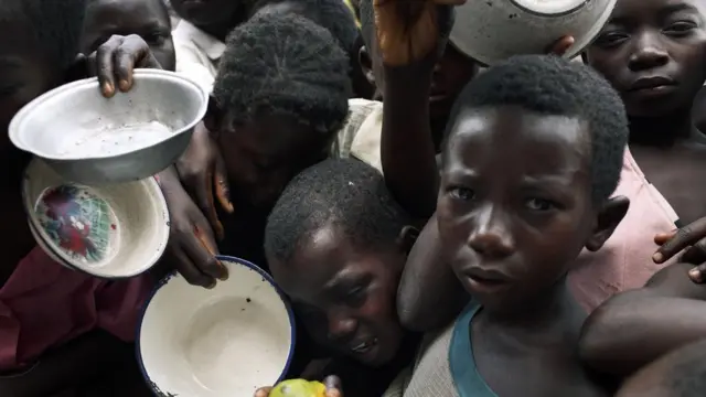 కాంగోలో పేద పిల్లలు