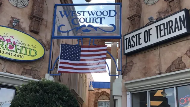 Comercios en Tehrángeles