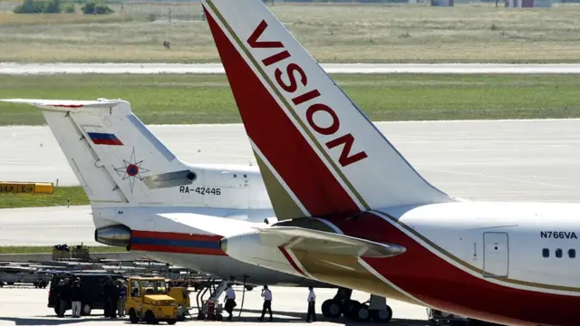 Aviões no aeroportojogar online na loteria federalViena