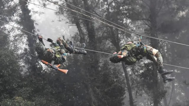 ભારતીય સેનાના જવાનની તસવીર