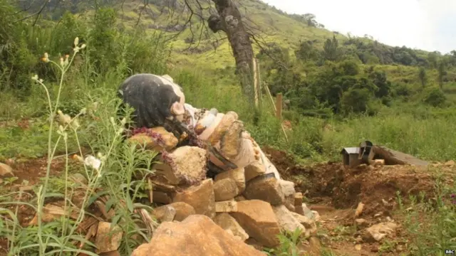 කොස්ලන්ද මීරියබැද්දේ හටගත් නාය යෑම