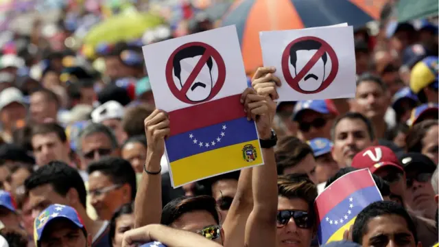 Toma de Venezuela": cientos de miles salen a las calles para protestar contra el gobierno de Nicolás Maduro - BBC News Mundo