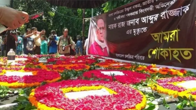 এফডিসিতে শেষবারের মতো নায়ক রাজ্জাকের উপস্থিতি।