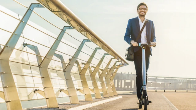 Ulaştırma Bakanlığı, sitesinde kasksız bir görsel kullanmayı tercih etti