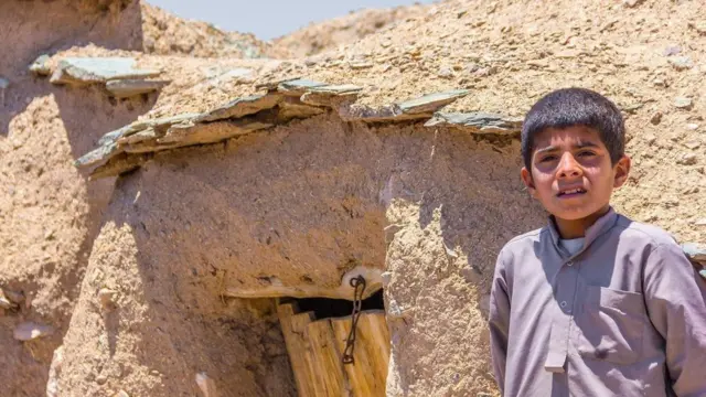 قرية ماخونيك الإيرانية