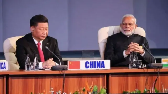 انڈیا کے وزیر اعظم نریندر مودی اور چینی صدر شی جن پنگ
