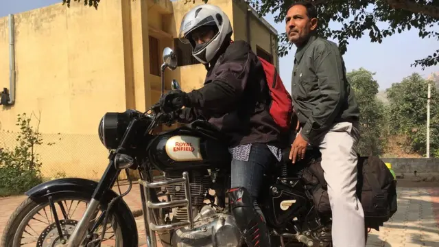 గుజరాత్ ఆన్ వీల్స్