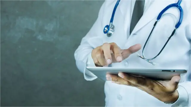 પ્રતીકાત્મક તસવીર