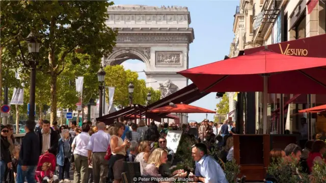 法国人那句"我不知道"（je ne sais quoi）让世界人民争相模仿 (Credit: Peter Phipp/Getty Images)