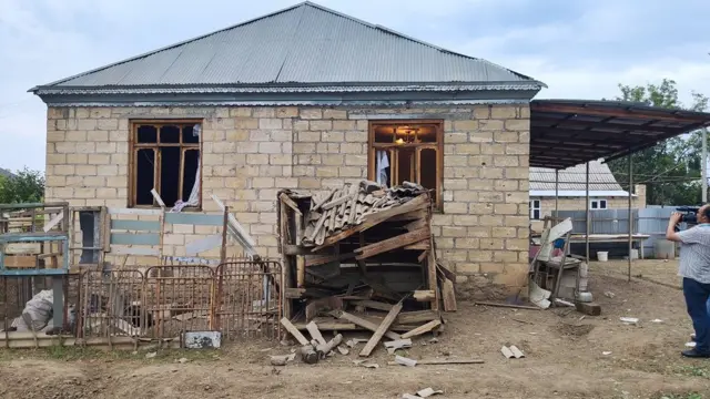 Dondar Quşçu kəndi