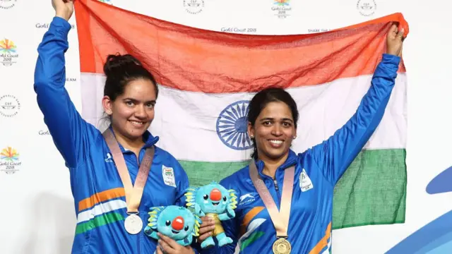 अंजुम मौदगिल और तेजस्विनी सावंत