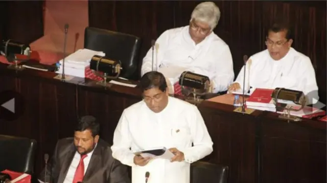 රේගුව තුළ සිදුවන වංචා සහ දූෂණවලට වැට බැඳෙන බැවින්