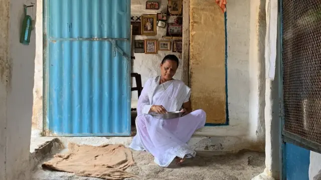 शीला निमकर