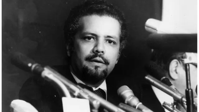 শেখ জাকি ইয়ামানি। সৌদি আরবের তৎকালীন তেলমন্ত্রী।