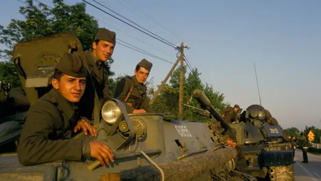 Югославська народна армія