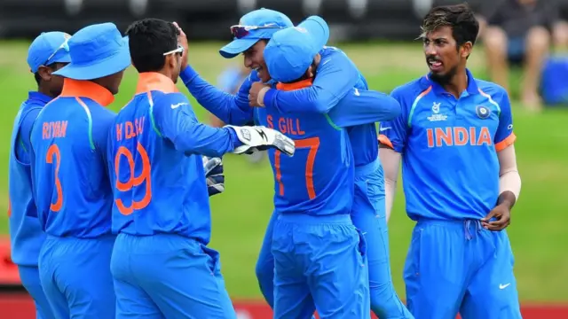 U19 கிரிக்கெட் உலகக் கோப்பையை வென்றது இந்தியா- ஆஸ்திரேலியா படுதோல்வி