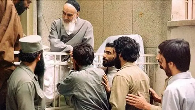 آیت الله خمینی و رزمندگان