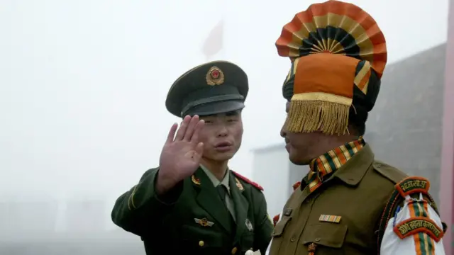 भारत-चीन सैनिक