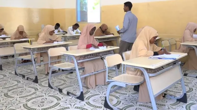 Imtaxaanka wuxuu ka dhacayaa maamul goboleedyada iyo Muqdisho.