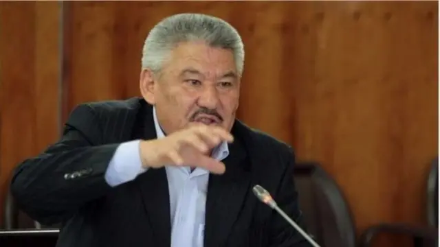 Бекназаров: КСДП азыр өзүнө өзү оппозиция