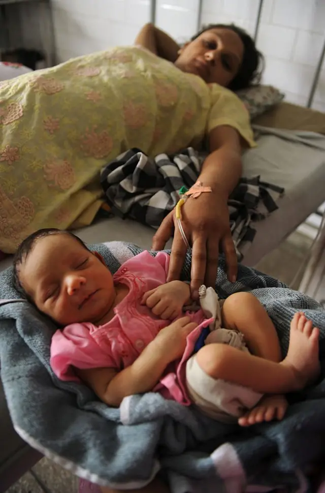 தாயும் சேயும்