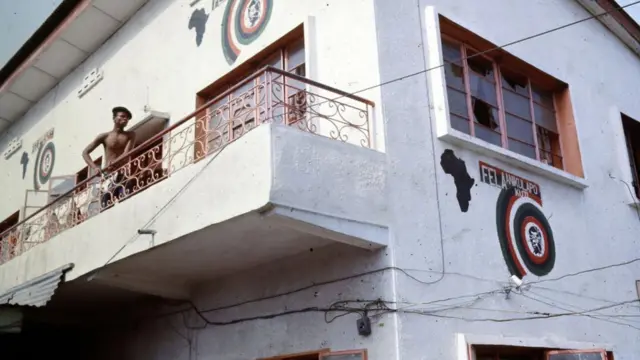 xterior view of the second-floor balcony of musician Fela Kuti's gated compound (called the Kalakuta Republic), Lagos, Nigeria, January 1977