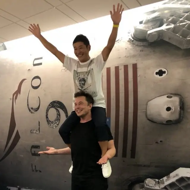 Yusaku Maezama e Elon Musk