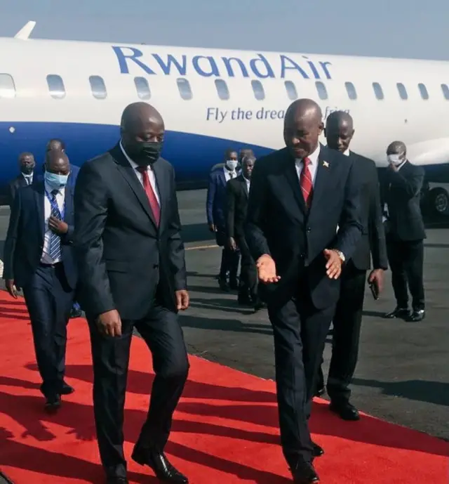 Minisitiri w'intebe w'u Rwanda Dr Edouard Ngirente ahagarariye perezida Kagame muri ibyo birori i Bujumbura