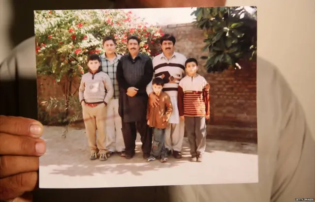 डॉक्टर शकील अफ़रीदी