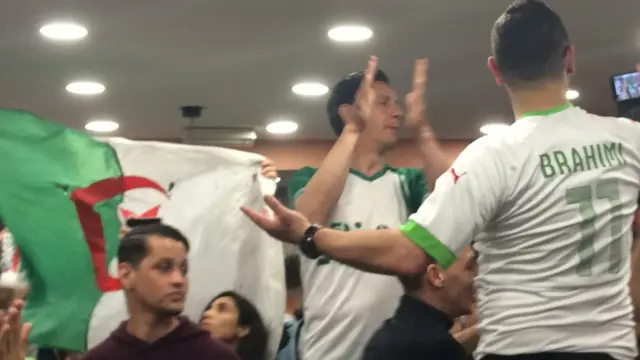 Le match n'a même pas commencé que l'ambiance est déjà au rendez-vous.