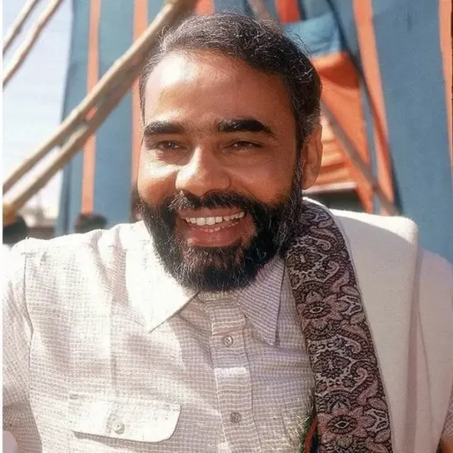 नरेंद्र मोदी