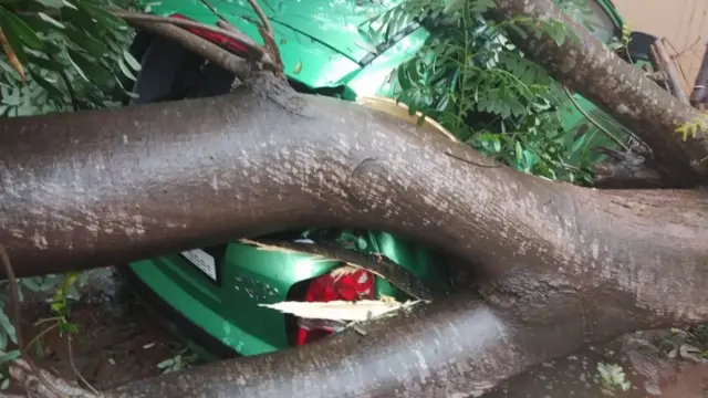 கனமழையால் கன்னியாகுமரியில் இயல்பு வாழ்க்கை பாதிப்பு