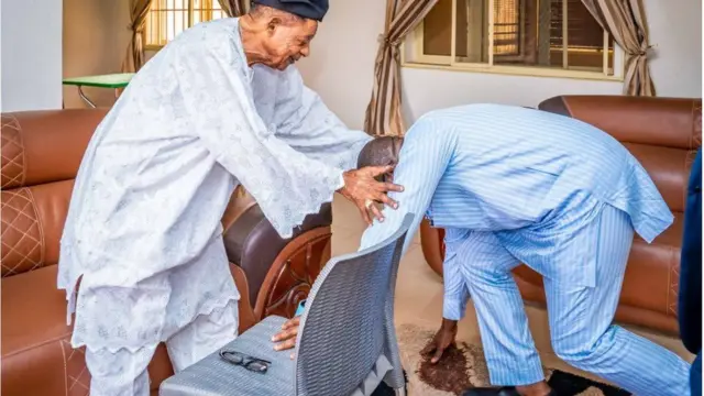 Gomina Kayode Fayemi ati Alaafin Ọyọ