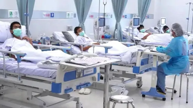 الصبية بمستشفى إقليم تشيانغ راي